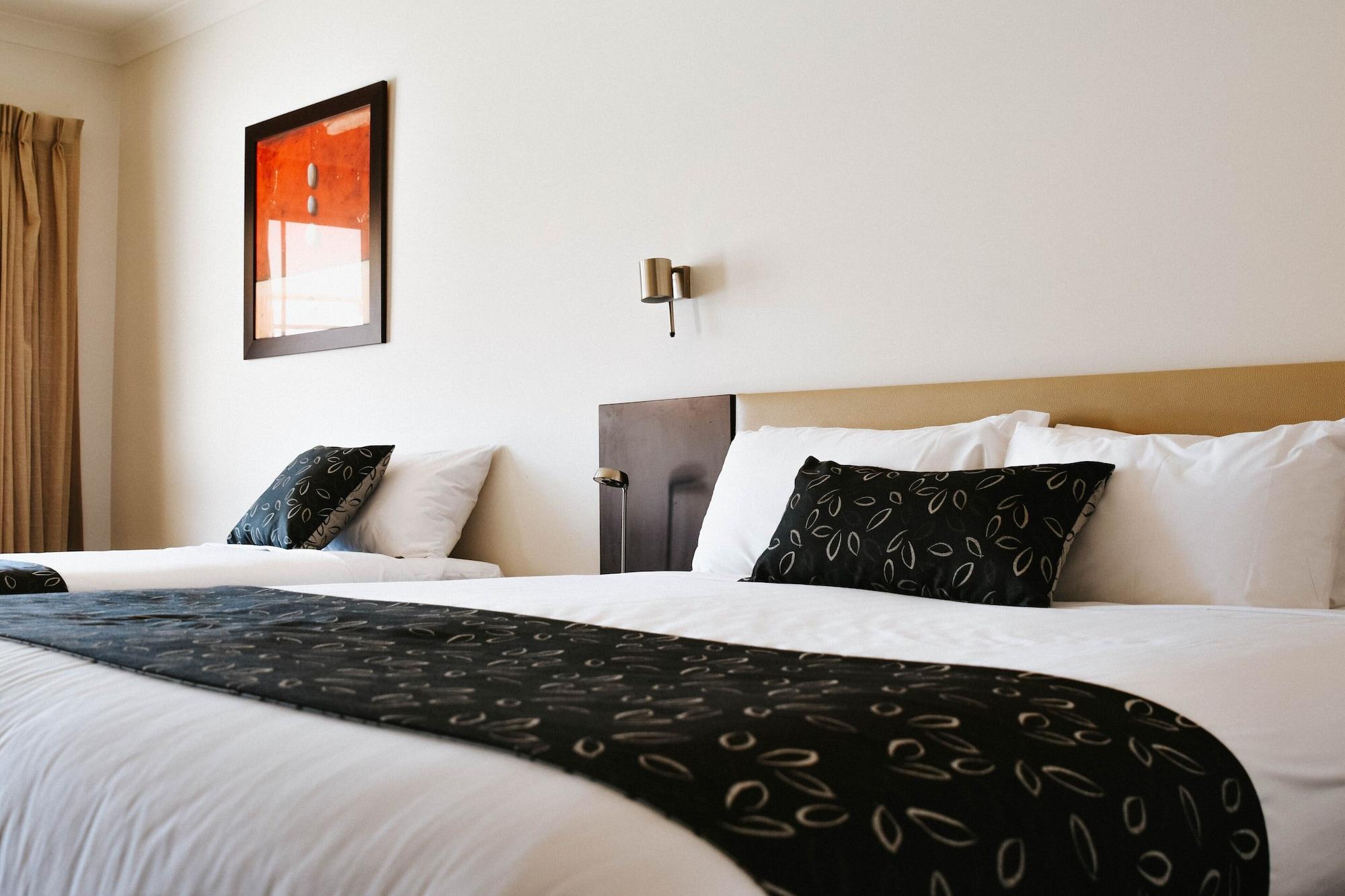 The Charles Hotell Wagga Wagga Exteriör bild