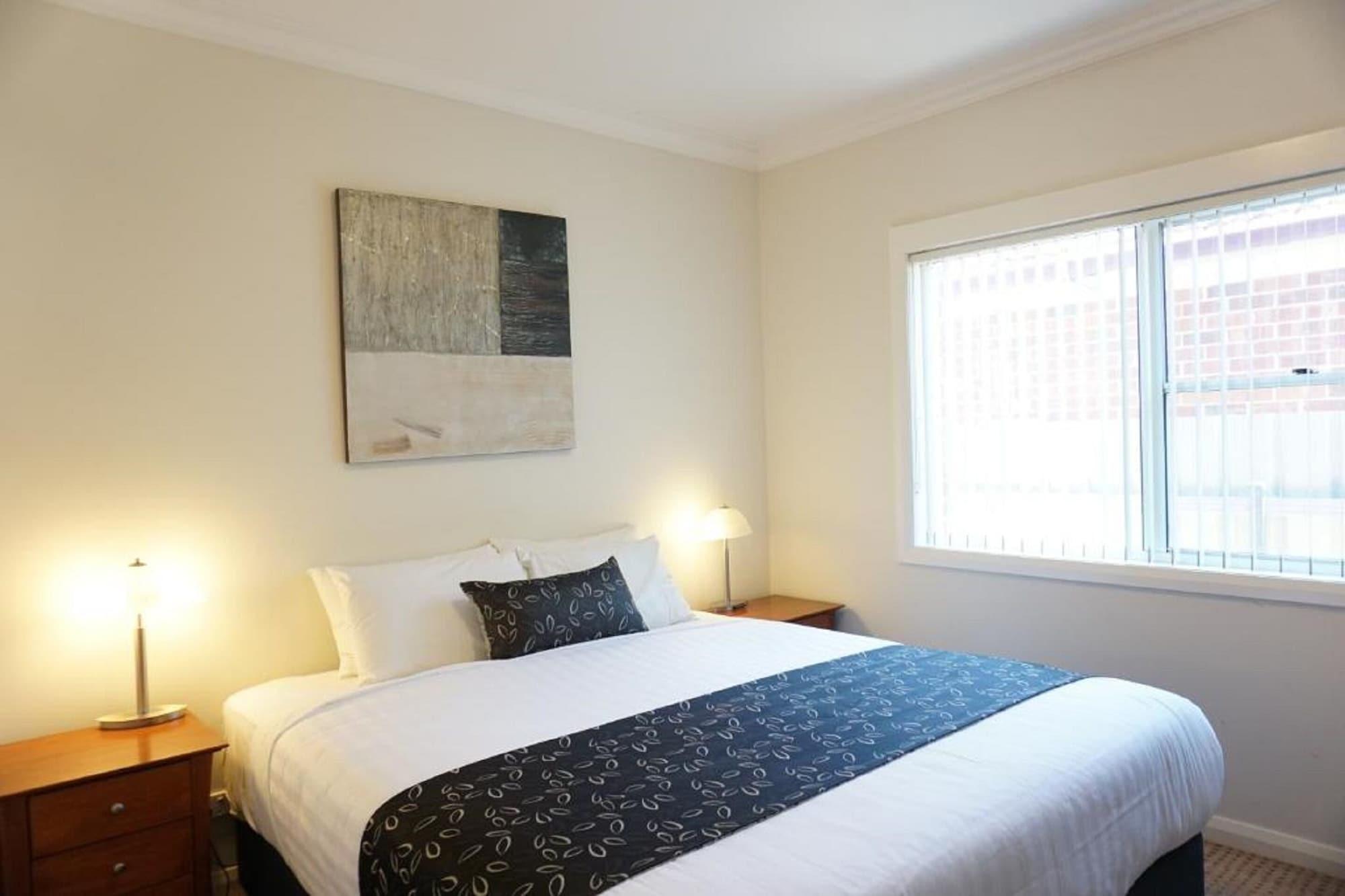 The Charles Hotell Wagga Wagga Exteriör bild