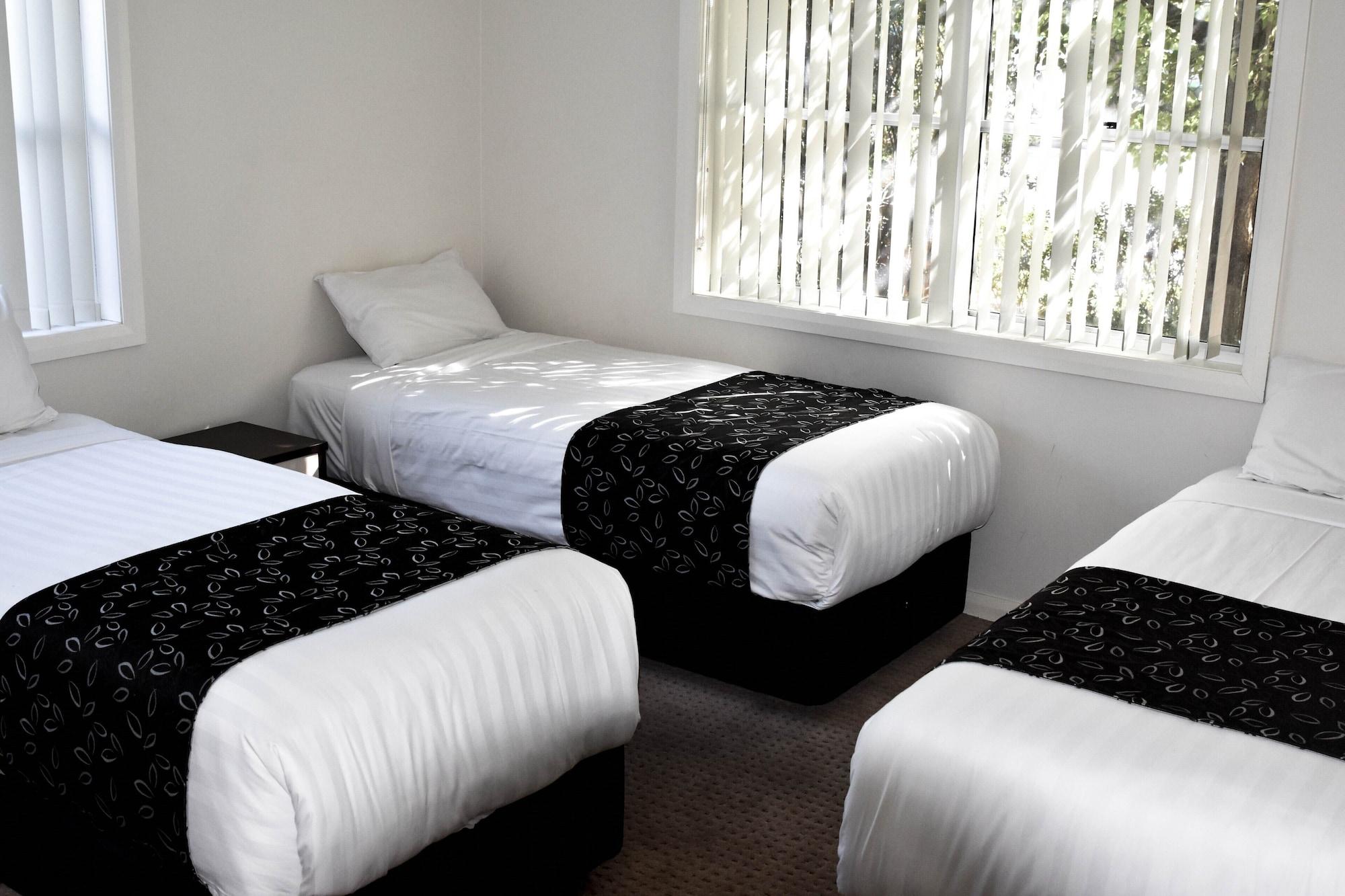The Charles Hotell Wagga Wagga Exteriör bild